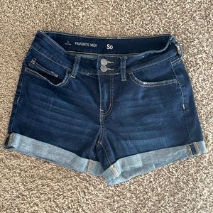 SO Women’s Jean Shorts - Size 9